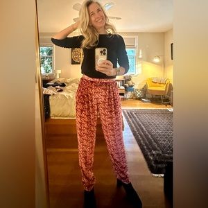 Elegant Italian Velvet Tapestry Pants - Perfect for party season!